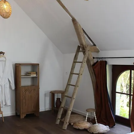 Pensjonat Le Domaine Du Petit Tertre Saint-Jean-d'Asse