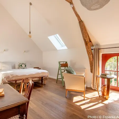 Le Domaine Du Petit Tertre 3* Saint-Jean-d'Asse