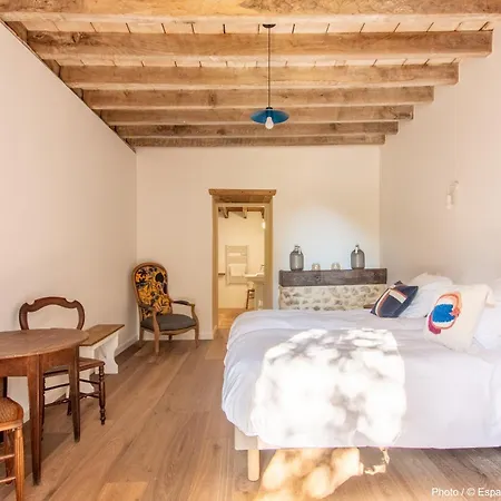 Le Domaine Du Petit Tertre