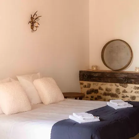 Le Domaine Du Petit Tertre Pensión Saint-Jean-d'Asse