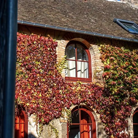 Le Domaine Du Petit Tertre 3* Saint-Jean-d'Asse