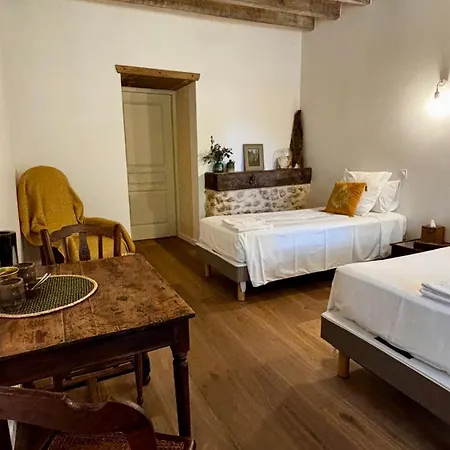 Le Domaine Du Petit Tertre Affittacamere