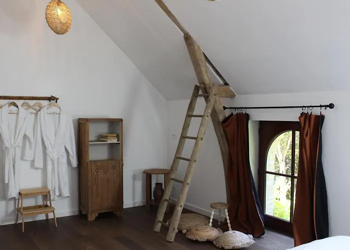 Guest house Le Domaine Du Petit Tertre Saint-Jean-d'Asse