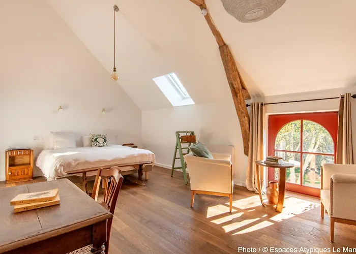 Le Domaine Du Petit Tertre 3* Saint-Jean-d'Asse