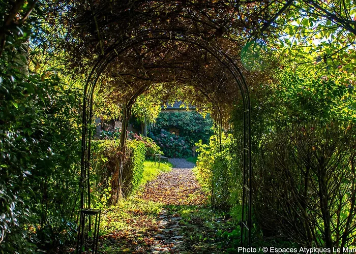Pensión Le Domaine Du Petit Tertre